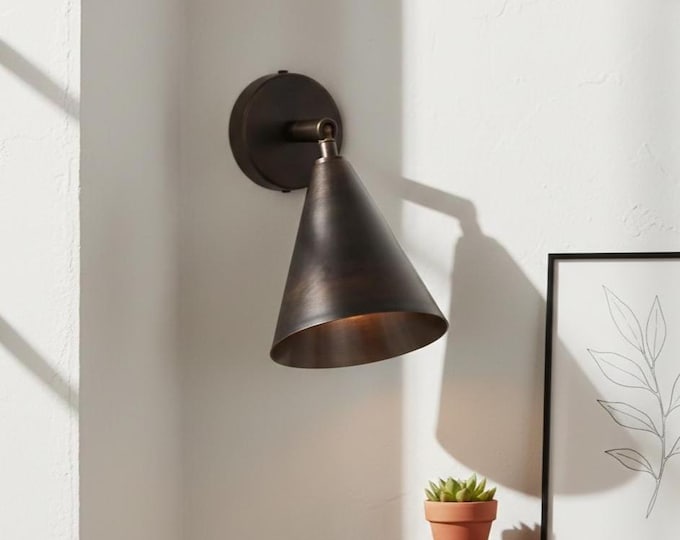 Handcrafted Brass Cylinder Wall Sconce – Modern Minimalist Lighting