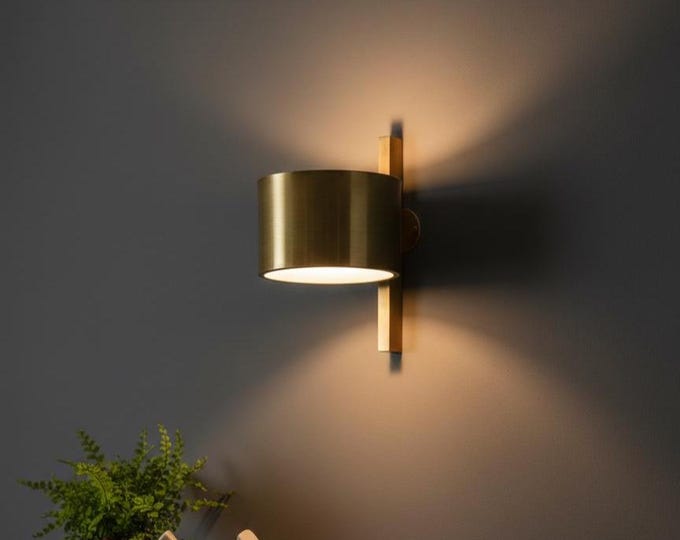 Handcrafted Brass Cylinder Wall Light - Contemporary Gold Sconce - Luxury Interior Lighting - Professional Wall Mounted Lamp