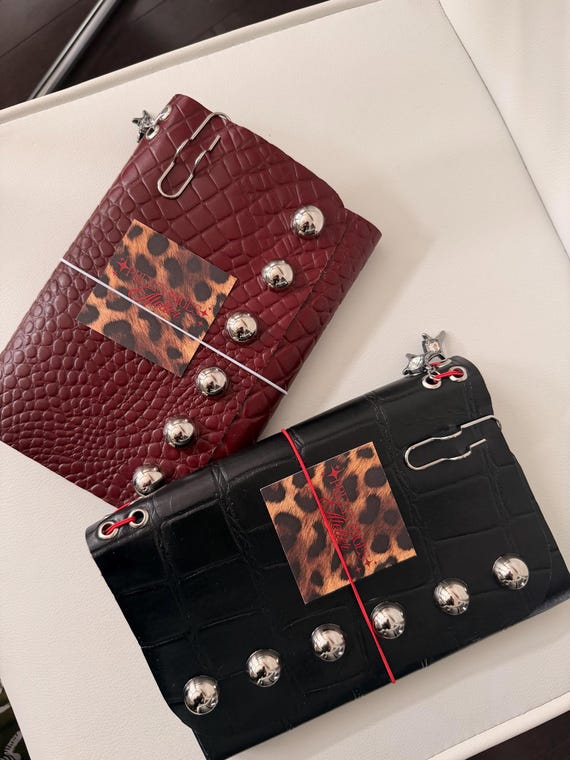 Grunge Leather Journal Refillable A5 Notebook Edgy Aesthetic Travel Journal Gift With Free Pen Holder