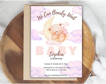 Invitación para baby shower con oso rosa pastel y nubes de acuarela (plantilla digital)
