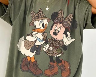 Minnie Daisy Safari Leopard Shirt, Animal Kingdom Leopard Besties Tee, Lets Get Wild WDW Matching Family Trip 2026 Tee