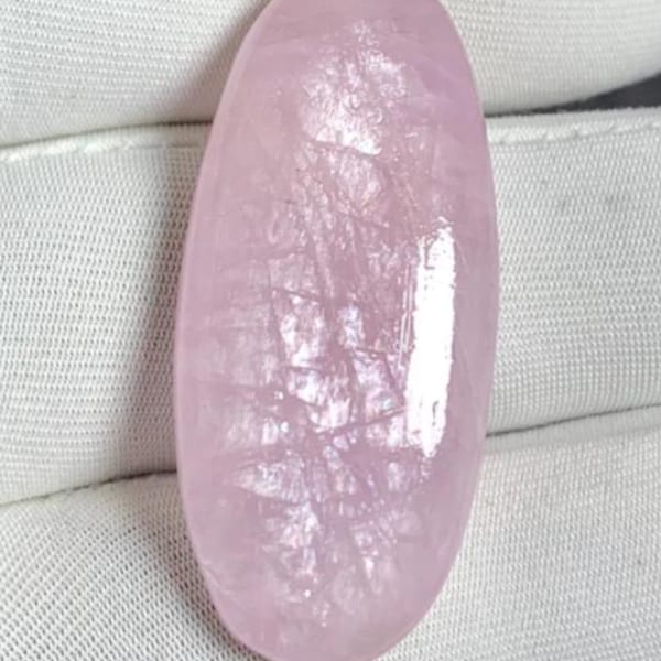 44,45 cts prachtige natuurlijke roze kunziet losse cabochon ovale vorm edelsteen roze kunziet sieraden maken sierlijk voor hanger maat (39 x 18 x 6)