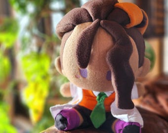 Handmade Plush: Trainer of Fashion!