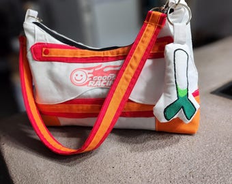 Handmade 2010 Anime Inspired hand/shoulder Purse
