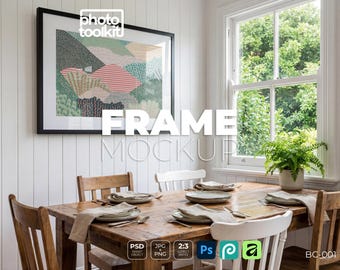 Mockup für einen Bilderrahmen im Landhausstil | Weißer Holz-Fotorahmen (PSD) | Landhaustisch-Szene | Smart-Objekt-Mockup | Sofort-Download