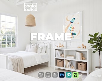 Mockup für einen weißen Porträtrahmen | Bücherregalnische im Kinderzimmer | Inneneinrichtung im Landhausstil mit Holzvertäfelung