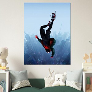 Poster di Miles Morales / Decorazione murale Spider-Verse / Stampa a fumetti di Spiderman / Decorazione Blue City immagine 10