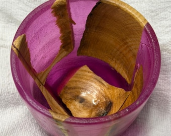Handgedrehter Esche & Pink Harz Holzbecher