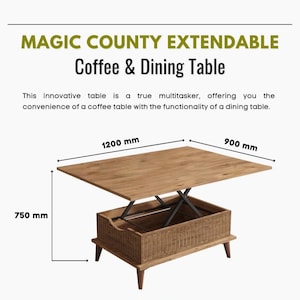 Könnte beinhalten: Ausziehbarer Kaffee- und Esstisch aus Holz. Die Tischplatte ist 120 cm lang und 90 cm breit, mit einer Höhe von 75 cm. Er verfügt über einen Hebemechanismus und einen gewebten Sockel. Der Text lautet "MAGIC COUNTY EXTENDABLE Coffee & Dining Table."