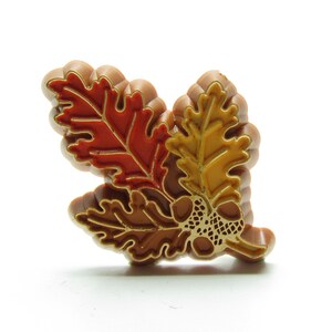 Hallmark Cards Cherub Plastic Brooch