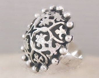 Kunstvoller Ring, Großer Sterling Silber Ring, teilweise oxidiertes Silber