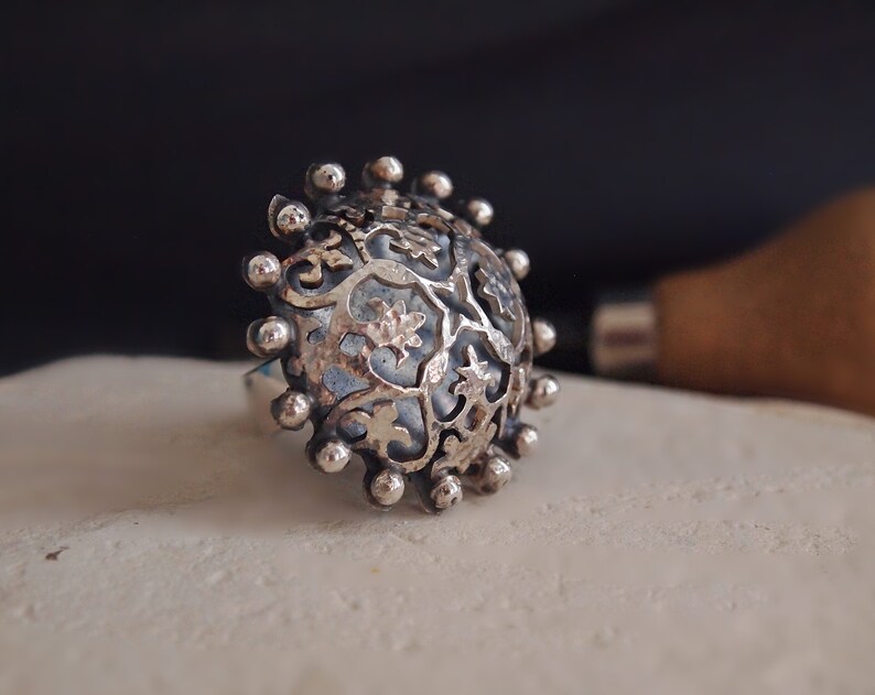 Ornate Ring, Large Sterling Silver Ring, Partly Oxidized Silver image 6