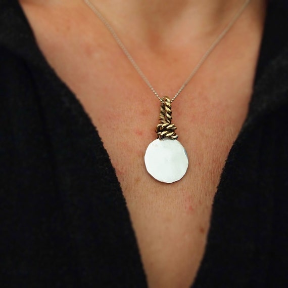 Collier miroir argenté, protection contre les énergies négatives