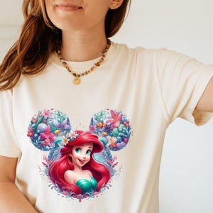Camiseta Comfort Colors® de La Sirenita, Camisetas de Princesas Disney, Camiseta de Ariel la Sirenita, Camiseta Disney de Ariel, Camiseta Disney para Mujer, Camiseta Comfort imagen 3