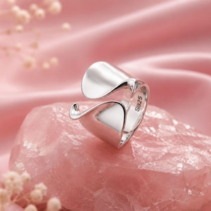 Sterlingsilberring, verstellbarer Ring, minimalistischer Statement-Ring, moderner Silberschmuck, Geschenk für Sie