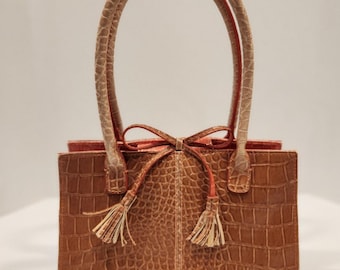Liz Claiborne Vintage Y2K Croc Embossed Handbag Brown Tan Bow Tassel Tote