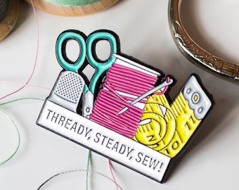 Sewing Enamel Pin Badge Gift, Sewing Brooch, Sewing Badge, Sewing Lover Gift, Sewing Gift, Enamel Pin Badge, Craft Lover Gift