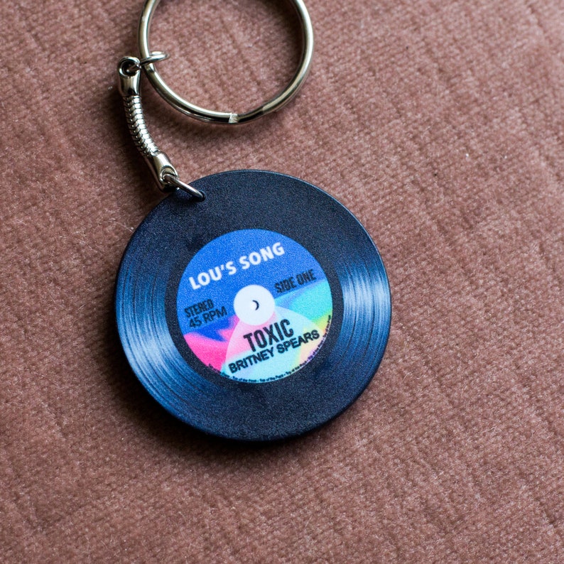 Personalised Song Keyring, Custom Song Keychain, Personalised Keyring Gift, Vinyl Lover Gift, Record Lover Gift, Favourite Song bild 5
