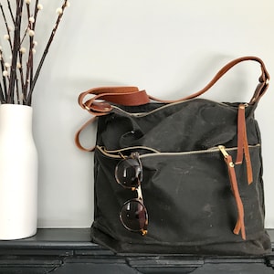 Waxed canvas leather work bag, grey waxed canvas tote bag, Expedition bag, changing bag, waxed canvas and leather crossbody bag