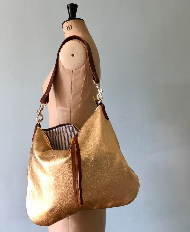 tote & carry luggage