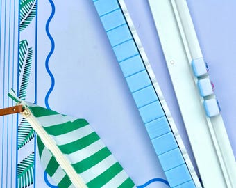 American Mahjong Set | 40mm Melamine Tiles, Wooden Racks, Mat, Bag