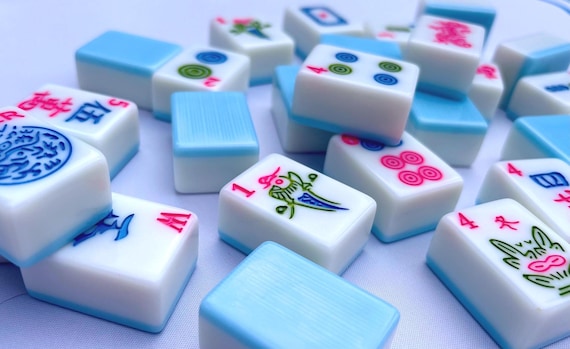 Blue Botanical Mahjong Tiles – Large Melamine  American Mah Jongg Tile Set (40mm, 166 Tiles)