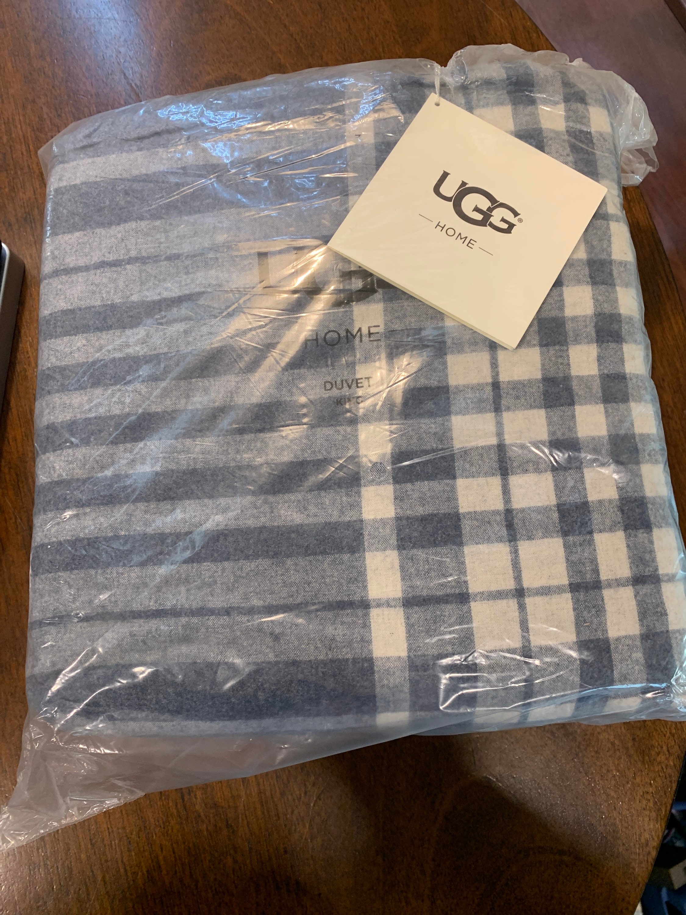 Ugg dakota 2024 plaid duvet