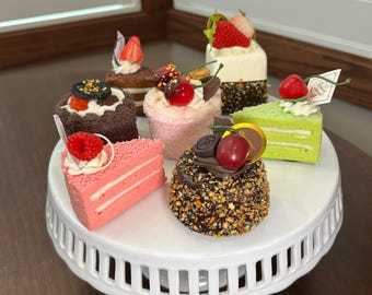 Mikasa White Porcelain Wedding Bridal Lace Footed Cake Plate Stand Pedestal Excellent New 10x4.5