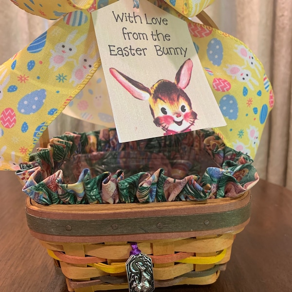 Longaberger 1998 Small Easter Basket Vibrant Easter Eggs Liner, Plastic Protector, Pewter Bunnies tie on, Bow, & Tag Excellent 1998