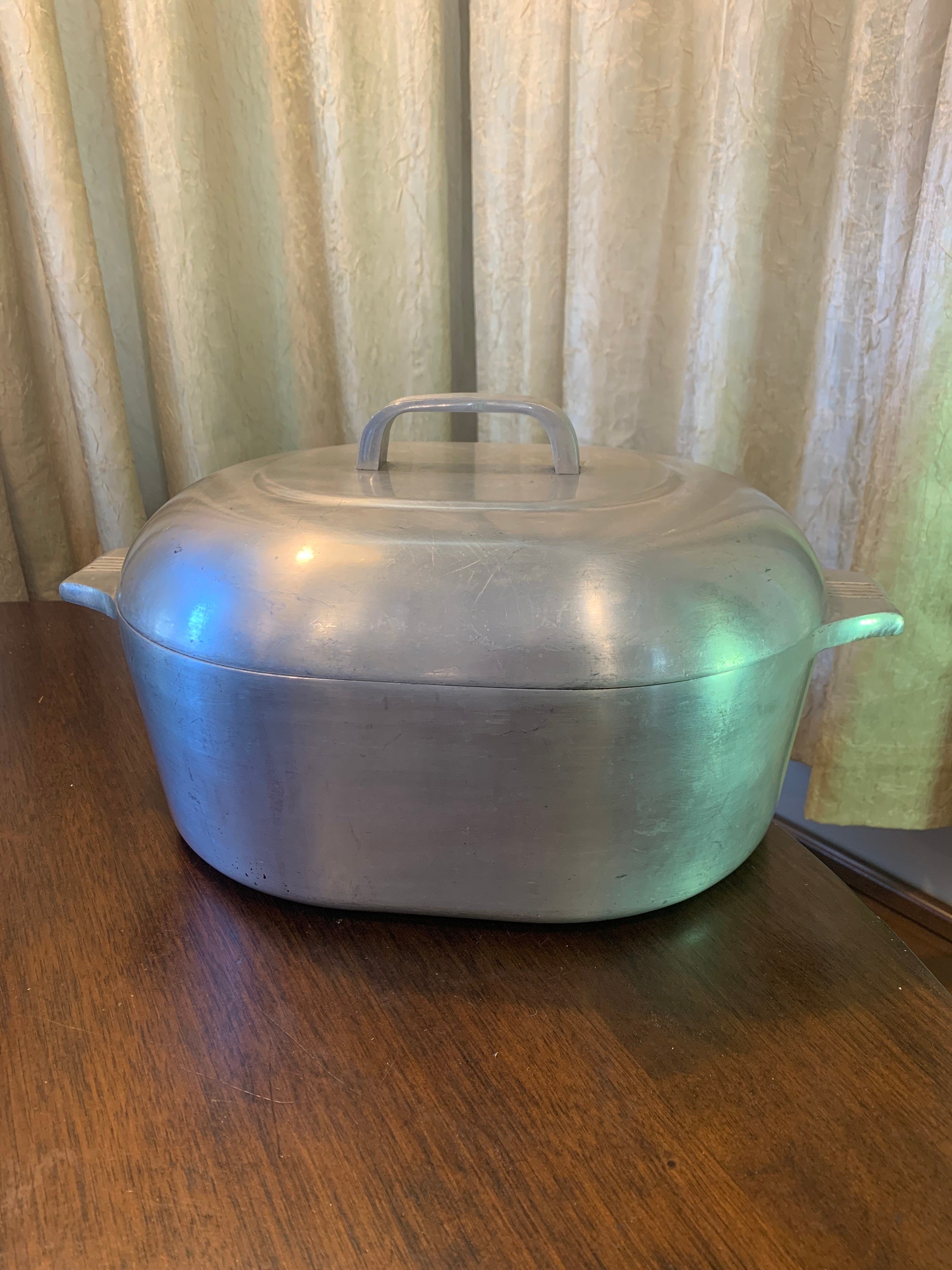 Wagner Ware Magnalite Sidney 8 Quart Roaster With Self Basting 