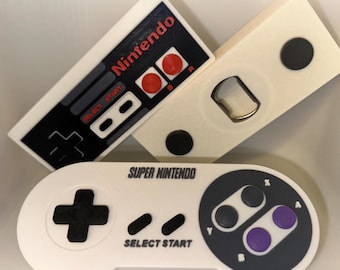 Abrebotellas personalizado con forma de mando retro / Imán para nevera de NES/SNES, artículos de bar impresos en 3D