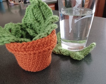 Crocheted Leaves and Pot Coaster Set