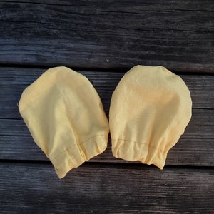 Yellow Cotton Fabric Scratch Mitts