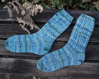 Heavenly Blue knitted socks. Hand knitted wool socks, teal green socks, soft & cozy home socks, gift idea for her, knitted turquoise socks