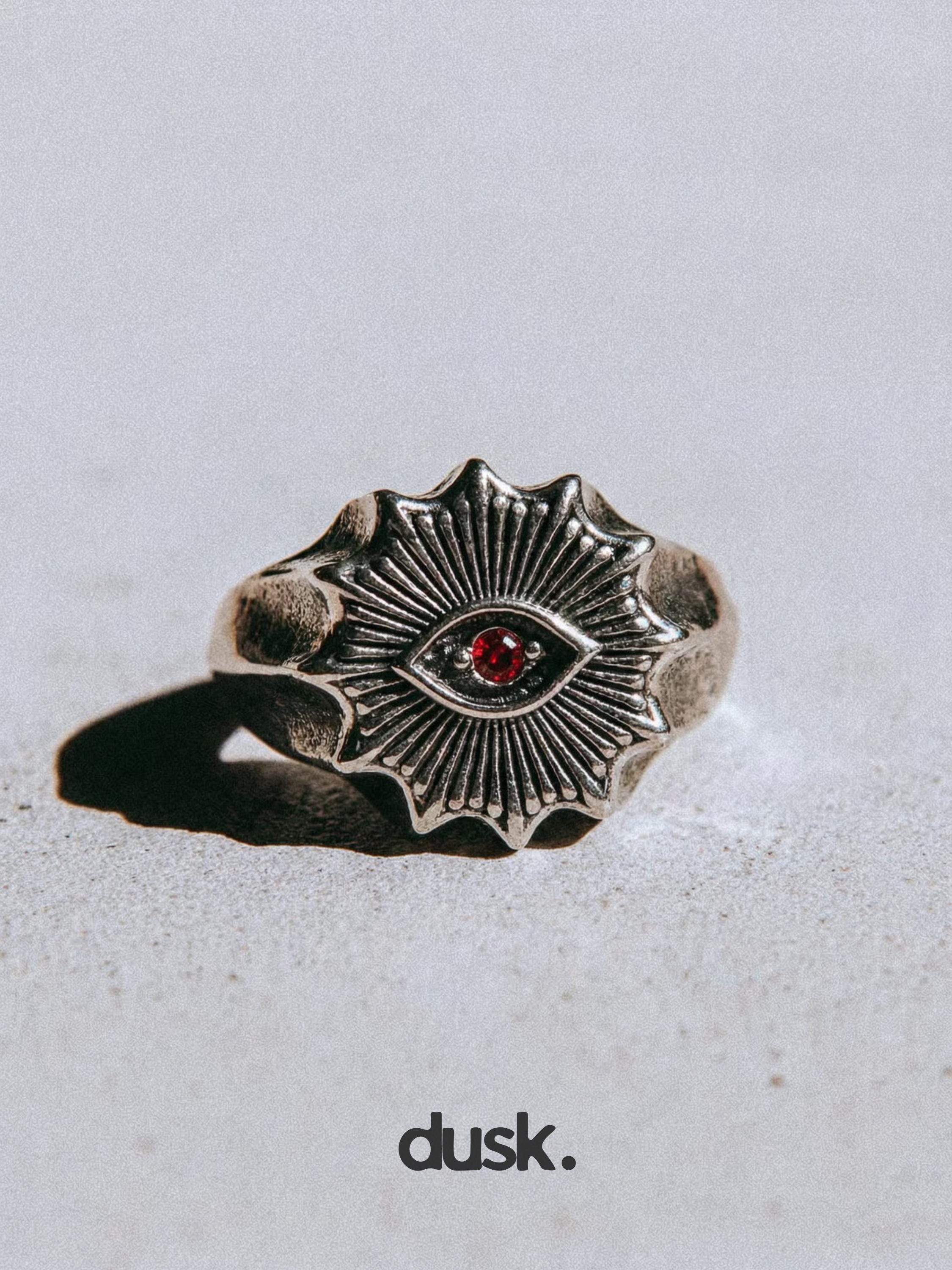 Red Eye Skull Ring - Etsy