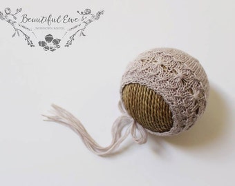 Knitting Pattern - Magnolia Newborn Bonnet - Newborn Photography Prop