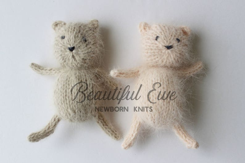 Tiny Teddy Bear Knitting Pattern image 1