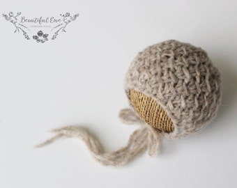 Knitting Pattern - Thatcher Bonnet - Bulky Weight - Newborn Photography Prop