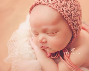 Knitting Pattern - Elisabeth Knit Bonnet - Newborn Photography Prop