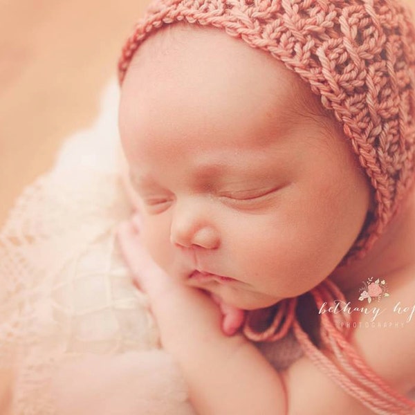 Knitting Pattern - Elisabeth Knit Bonnet - Newborn Photography Prop