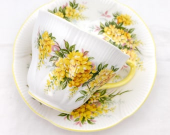 Royal Albert Laburnum Yellow Teacup & Saucer Bone China England Replacement