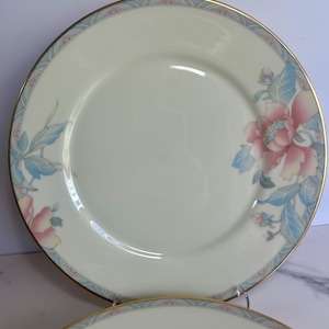 Lenox Westwood Dinner Plates - 1980s Pastel Floral - Set of 4 with Quilted Case, Set of 4, or Set of 3 - Near Mint Replacement China