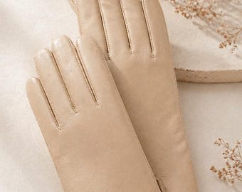 Women Leather Driving Gloves, Handmade Soft Leather Gloves, Luxury Womens Gloves, Classic Driving Gloves, Leather Gloves For Ladies
