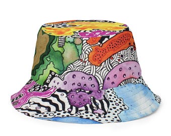 Reversible bucket hat