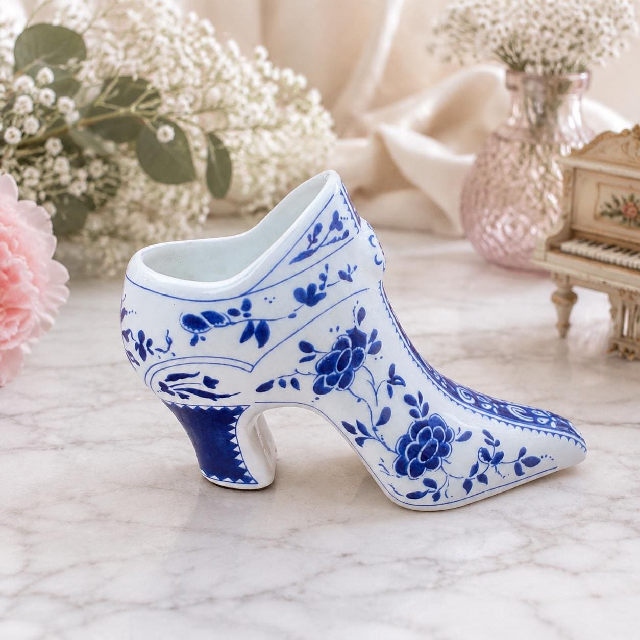 ヴィンテージ陶器 置物 ハイヒール バラ Rare Porcelain Vintage Ceramic Shoes - Etsy