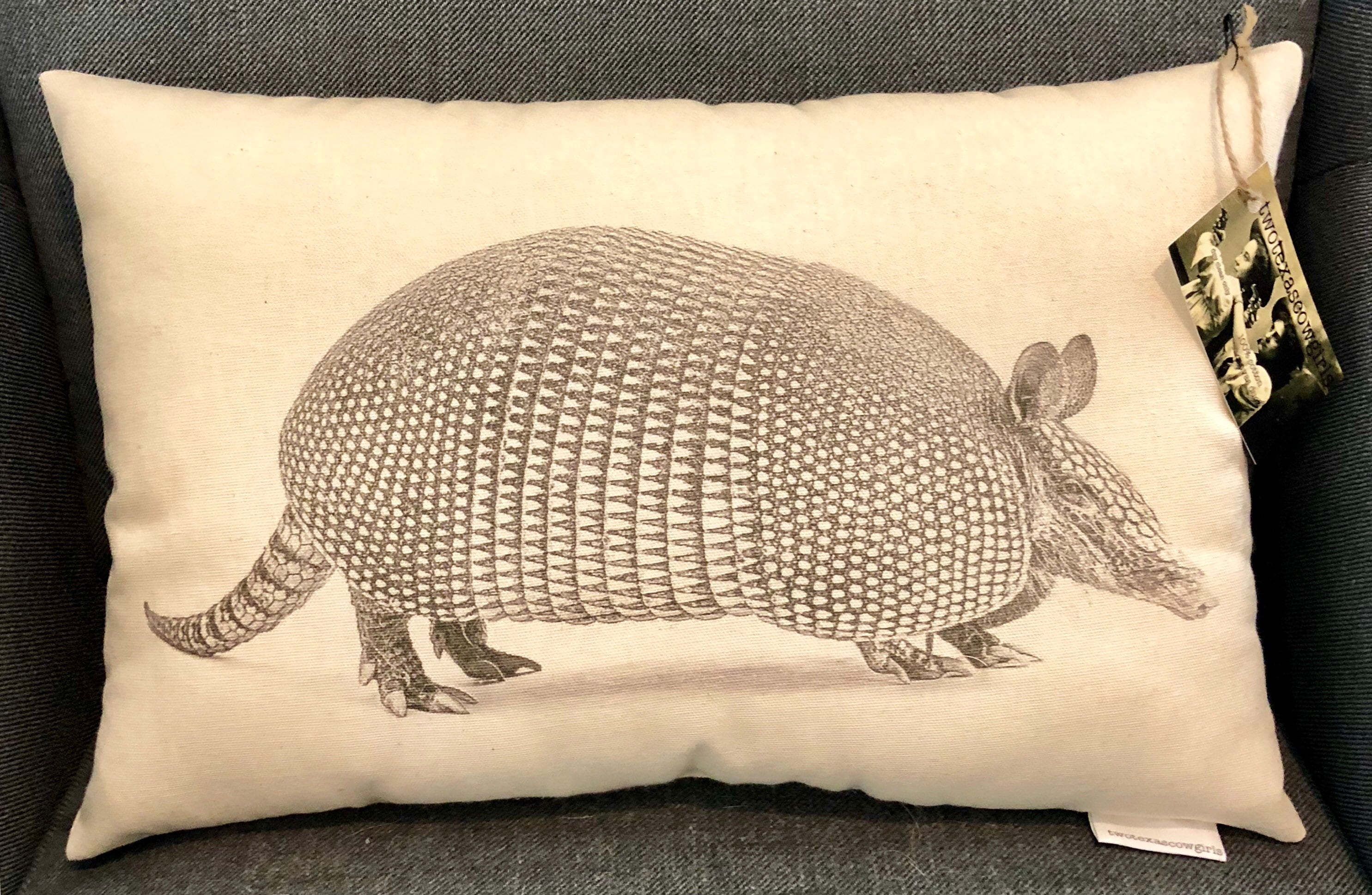 Armadillo Pillow / Louis Etsy