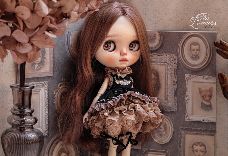 DARK ALICE Blythe/Pullip/Imda 3.0/ Teacup Halloween Deluxe Silk Dress With Mask By Odd Princess, Collaboration With Edera image 4