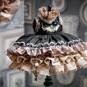 DARK ALICE Blythe/Pullip/Imda 3.0/ Teacup Halloween Deluxe Silk Dress With Mask By Odd Princess, Collaboration With Edera image 9