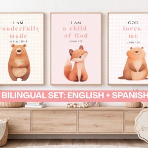 Animal Bible Verse Baby Girl Room Print, Nursery Decor, Christian Kids Room Prints, Bible Verse Nursery Art, Bilingual Spanish English