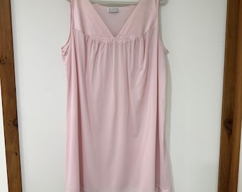 Koszula nocna Vassarette Vintage, damska, XXXL, różowa, haftowana, bez rękawów | Coquette